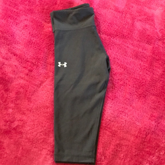 UA capris - Picture 2 of 2